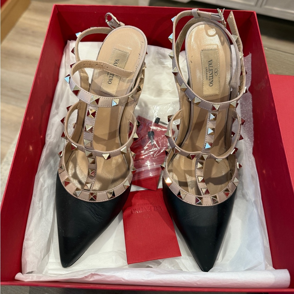 Valentino Calfskin Nappa Rockstud Ankle strap heels - Picture 6 of 7